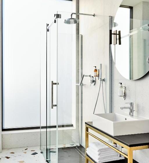 호텔 Liberte 33, Bw Premier Collection