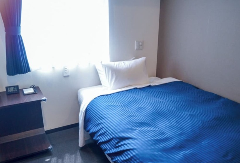 Отель Livemax Saitama Asaka Ekimae