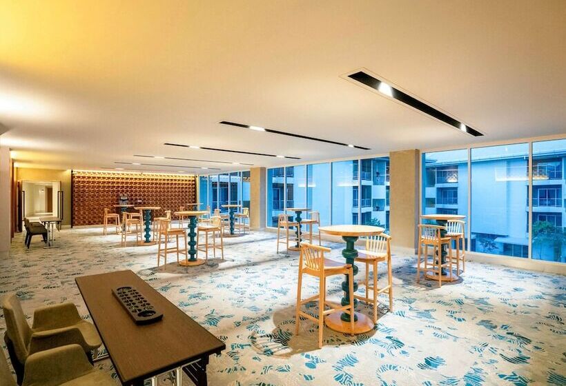 فندق Mercure Langkawi Pantai Cenang