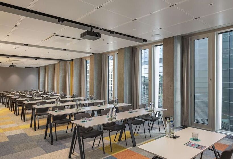 فندق Nhow Frankfurt