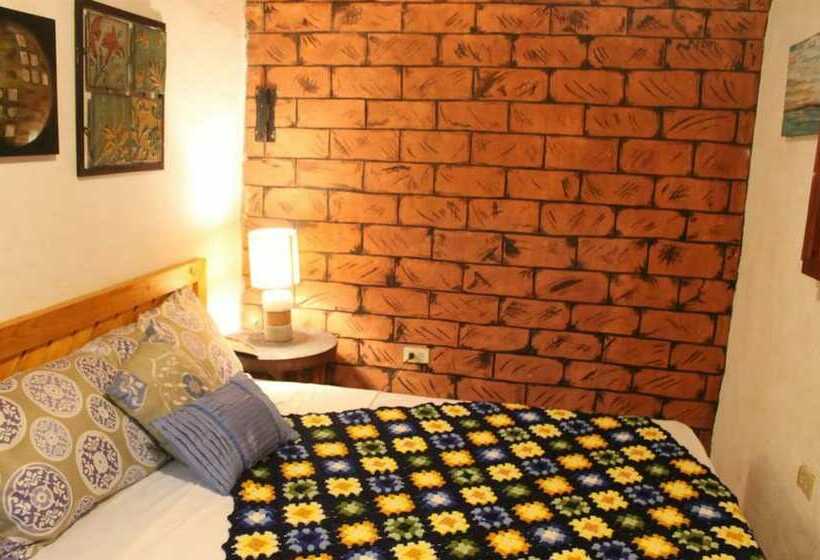 ホテル Niyati   Hostel