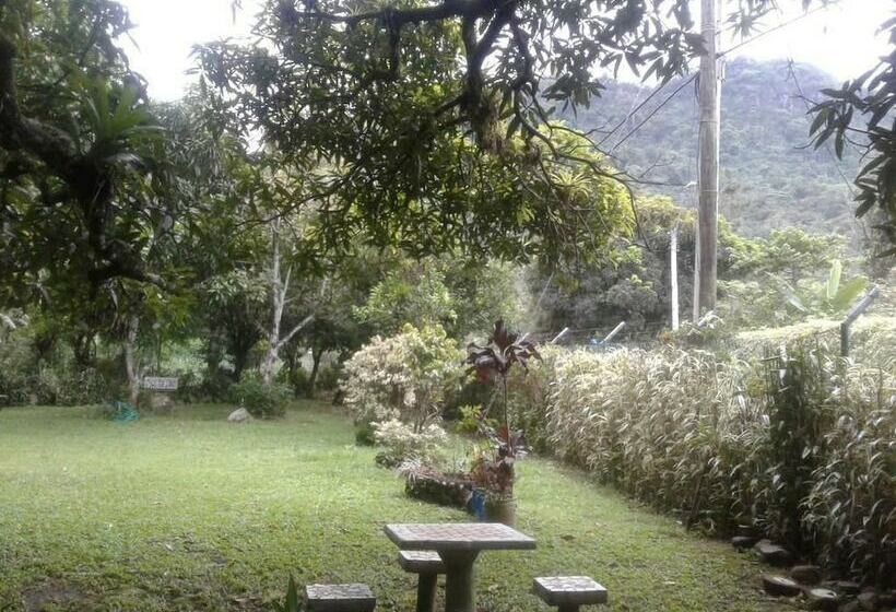 ホテル Niyati   Hostel