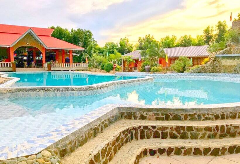 בית מלון כפרי Punta Aguila Resort &