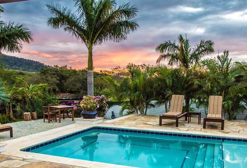 בית מלון כפרי Rancho Chilamate Guest Ranch