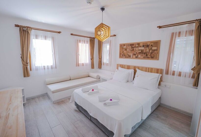 فندق White Orange