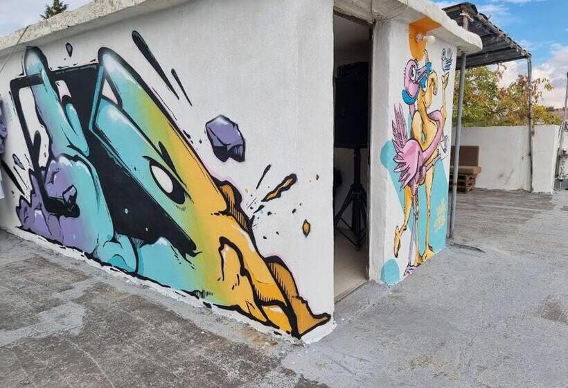 هاستل Rainbow House