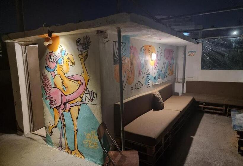 هاستل Rainbow House