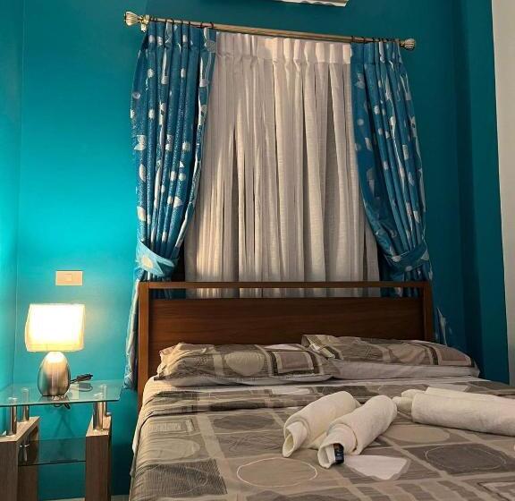 Alona Whitehouses Resort