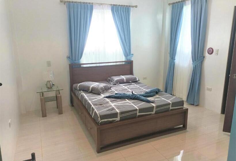 Alona Whitehouses Resort