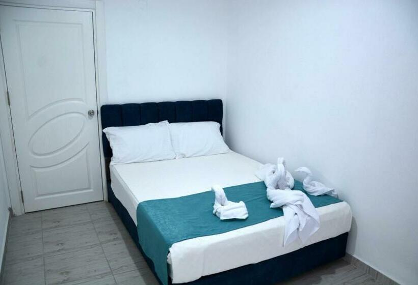 ベッドアンドブレックファースト Belek Gold Pansiyon