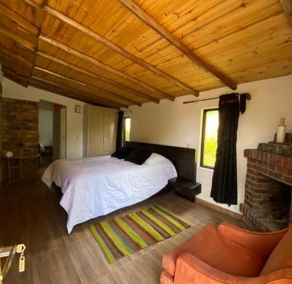 Bed and Breakfast Cabaña Media Luna