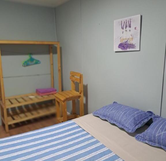 Bed and Breakfast Isla Yu Patagonia 2