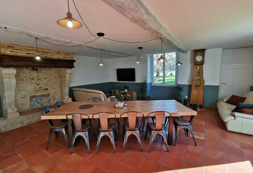 مبيت وإفطار Chambres D Hôtes   Le Moussat