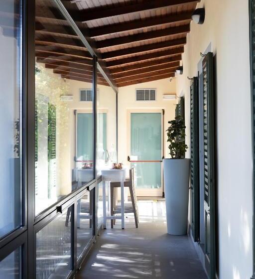 مبيت وإفطار Lo Schiaccianoci Bed&breakfast De Charme