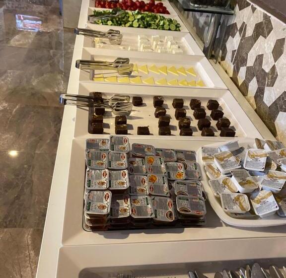 تختخواب و صبحانه Ozsefa