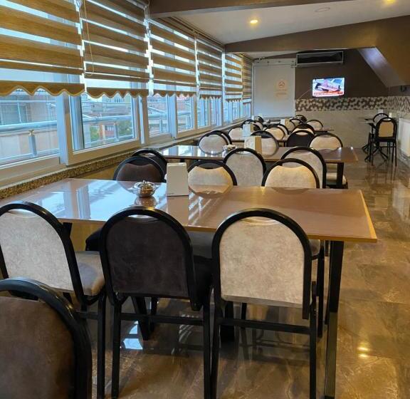 تختخواب و صبحانه Ozsefa