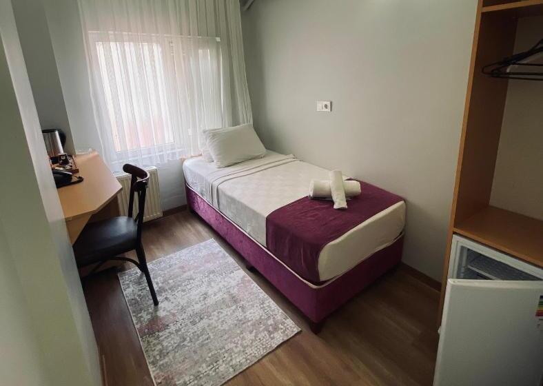 تختخواب و صبحانه Ozsefa