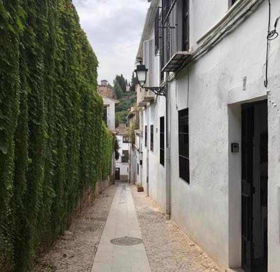 تختخواب و صبحانه Casa Guidai