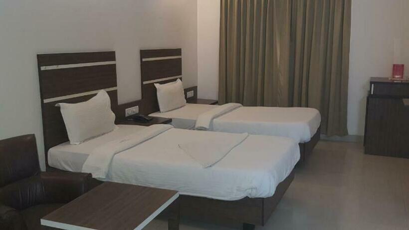 민박 Compact Tea Square