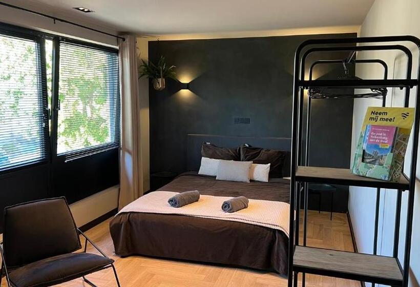 تختخواب و صبحانه Boutique Hotel Le Faucon