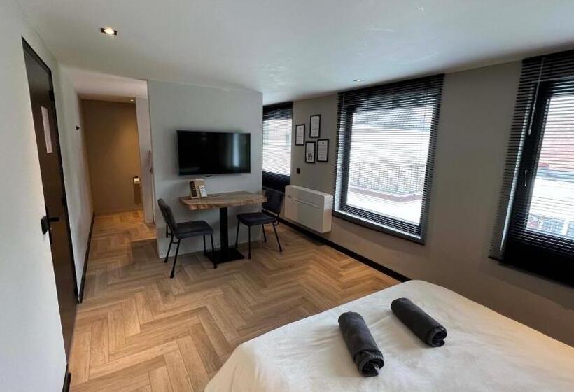 تختخواب و صبحانه Boutique Hotel Le Faucon