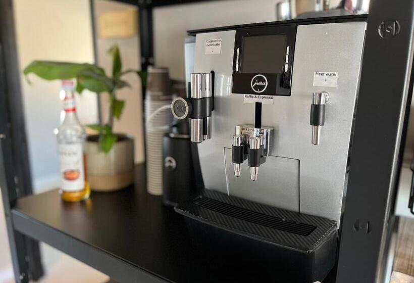 تختخواب و صبحانه Boutique Hotel Le Faucon