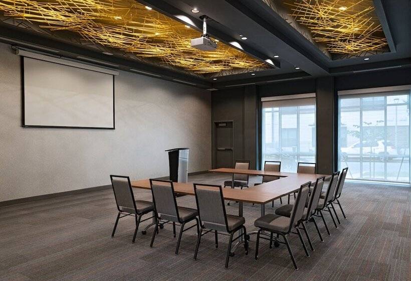 בית מלון כפרי Aloft Austin Southwest