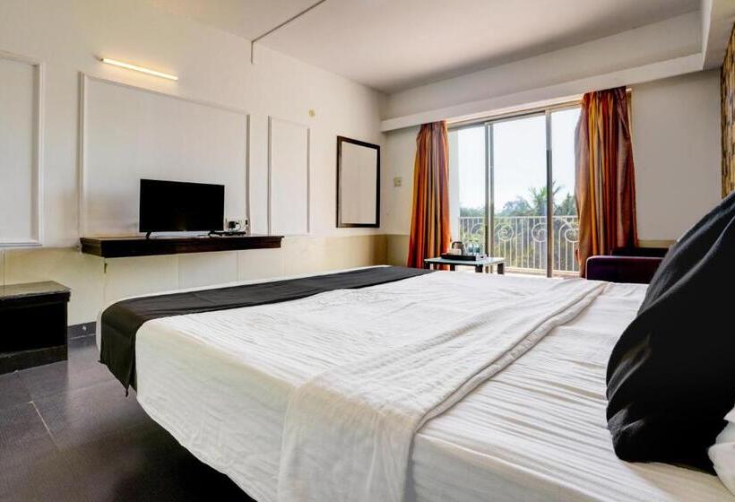 בית מלון כפרי Collection O Martins Inn