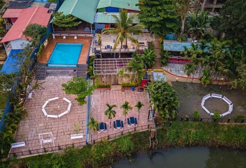 酒店 Dandeli Jungle Resort