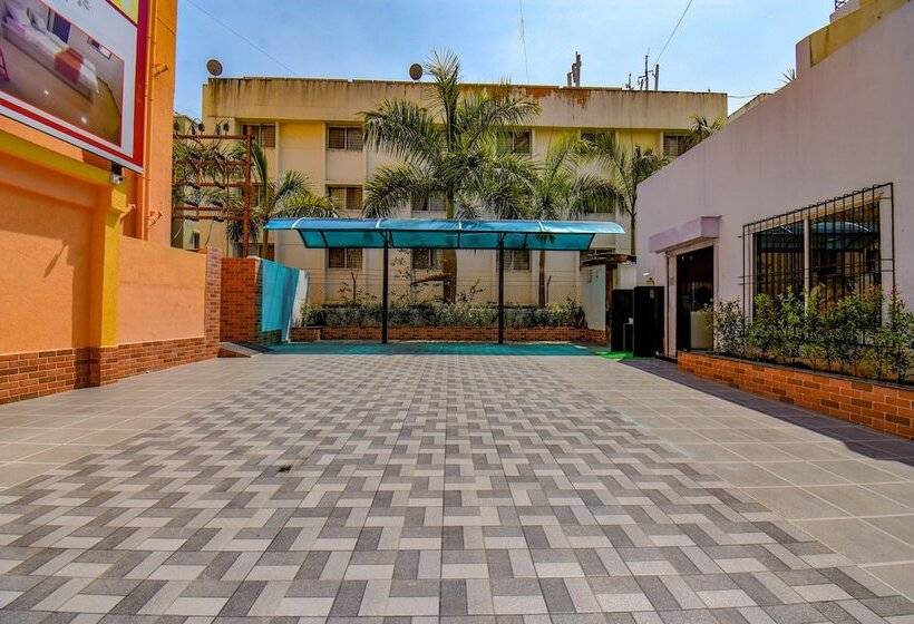 Fabhotel Empire Executive Nr Hanging Bridge Pune