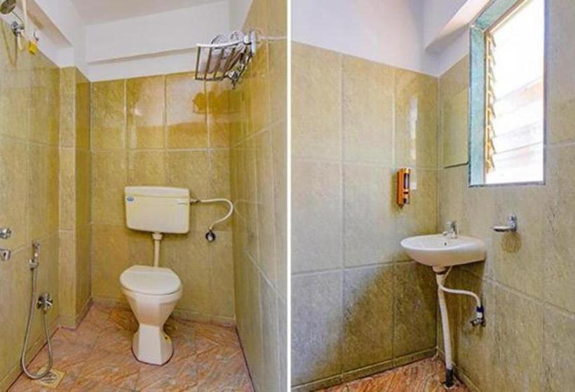 Fabhotel Empire Executive Nr Hanging Bridge Pune