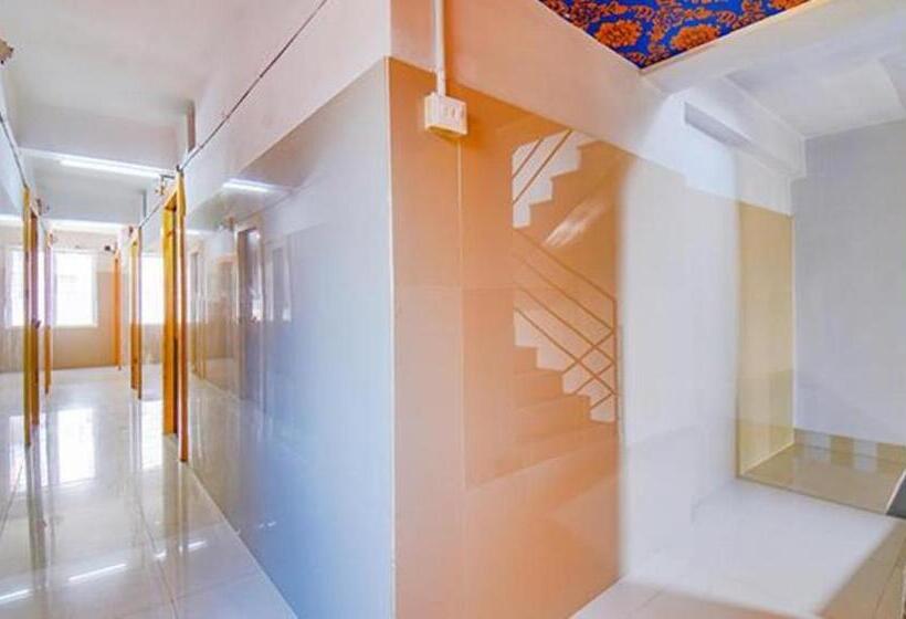 Fabhotel Empire Executive Nr Hanging Bridge Pune