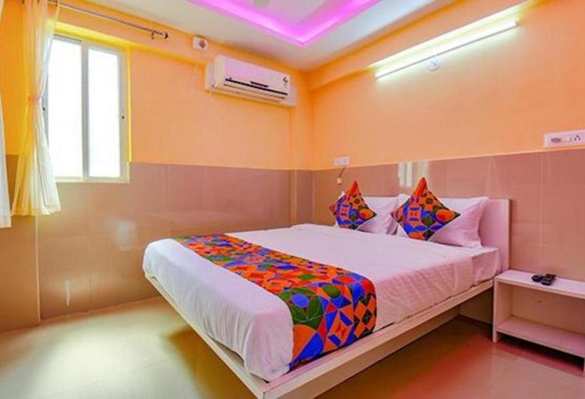 Fabhotel Empire Executive Nr Hanging Bridge Pune