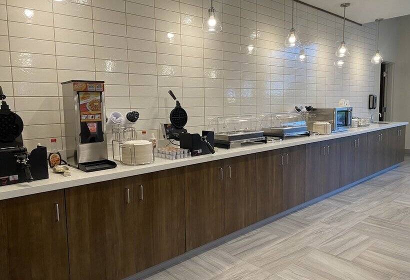 Отель Hawthorn Extended Stay By Wyndham Pflugerville