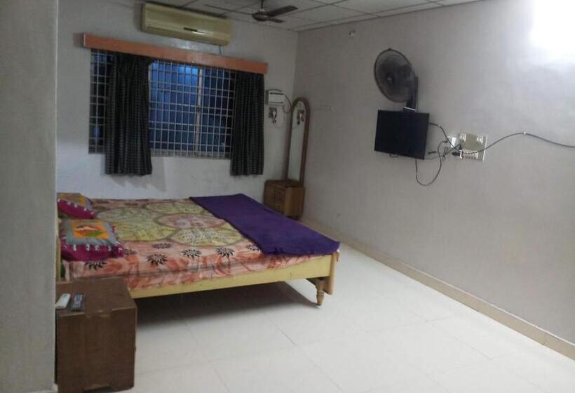 בית מלון כפרי Lakshmi Cottage