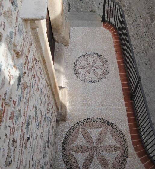 فندق Palacio Conde Del Alamo