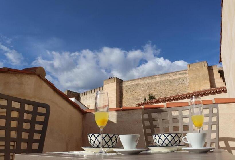 فندق Palacio Conde Del Alamo