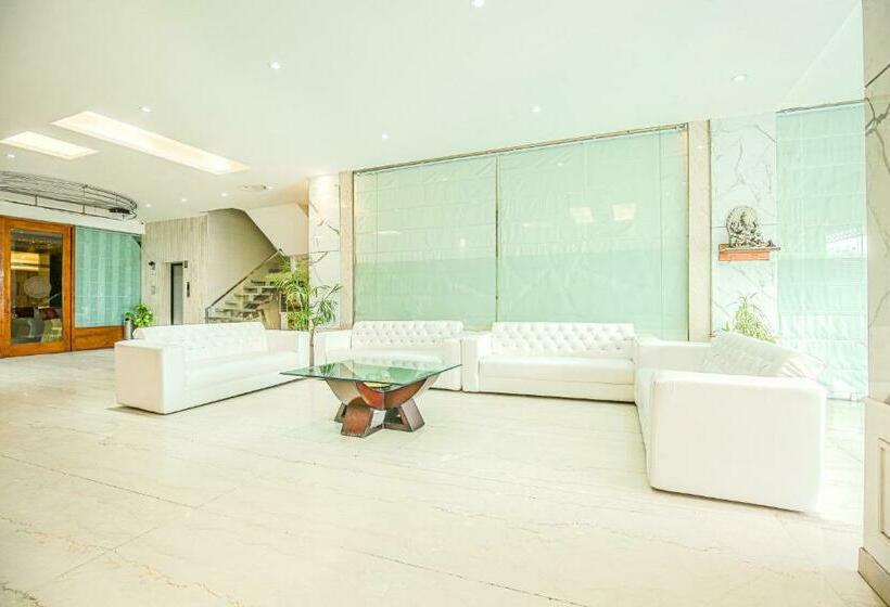 בית מלון כפרי Silky  & Resorts