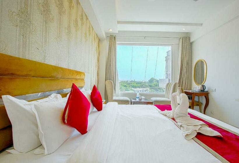 בית מלון כפרי Silky  & Resorts