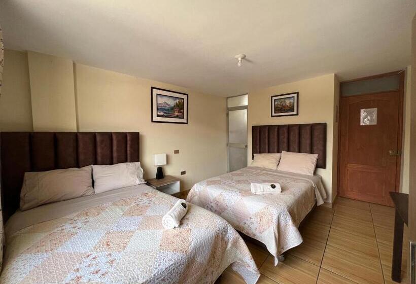 پانسیون Antara Hostal