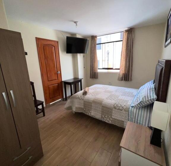 پانسیون Antara Hostal