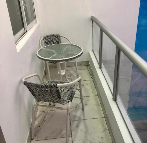 膳宿费 Bravo Surf Camp Punta Rocas