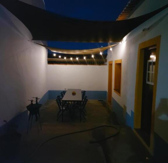 بنسيون Casa Do Páteo