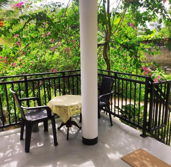 膳宿费 Flower Shade Villa