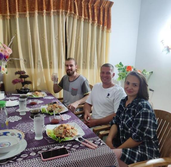 膳宿费 Flower Shade Villa