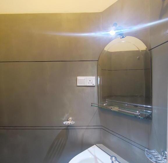 膳宿费 Flower Shade Villa