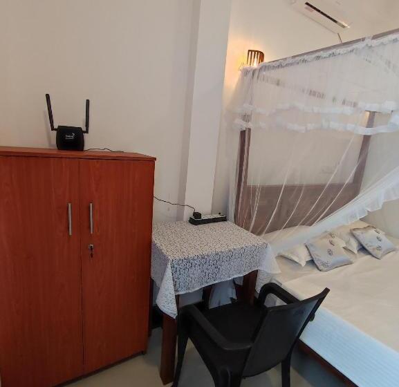 膳宿费 Flower Shade Villa