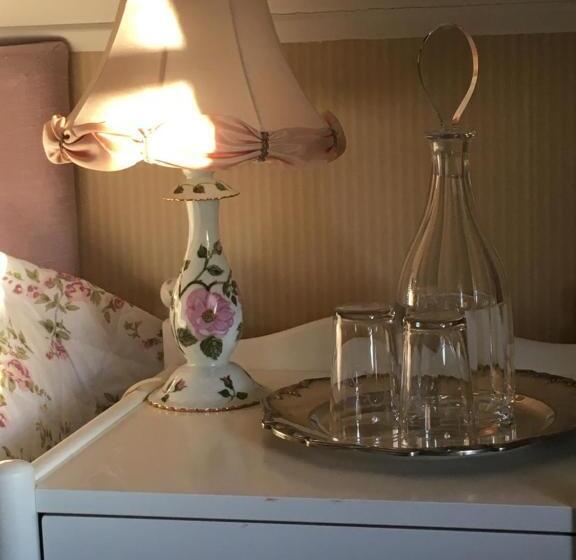 פנסיון Handlarens Villa   Vandrarhem De Luxe