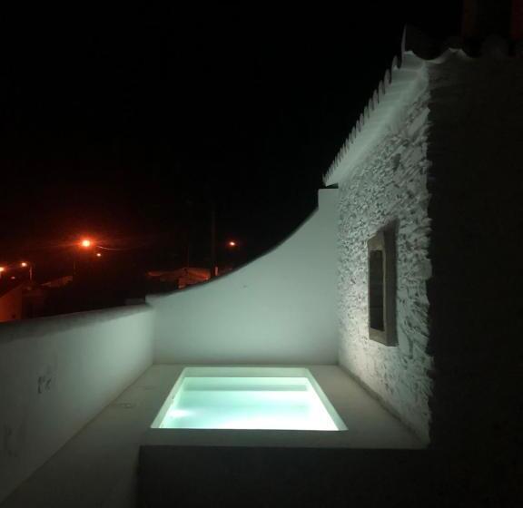 پانسیون Herdade De Alagães