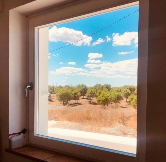 پانسیون Herdade De Alagães